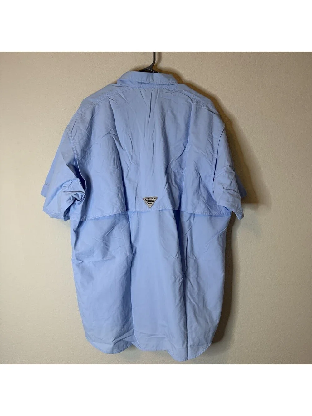 Columbia PFG Men’s Large Blue Omni-Shade Short Sleeve Fishing Shirt Vented